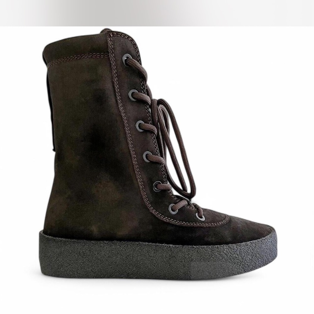 Yeezy Crepe Boot (38) in Oil Color